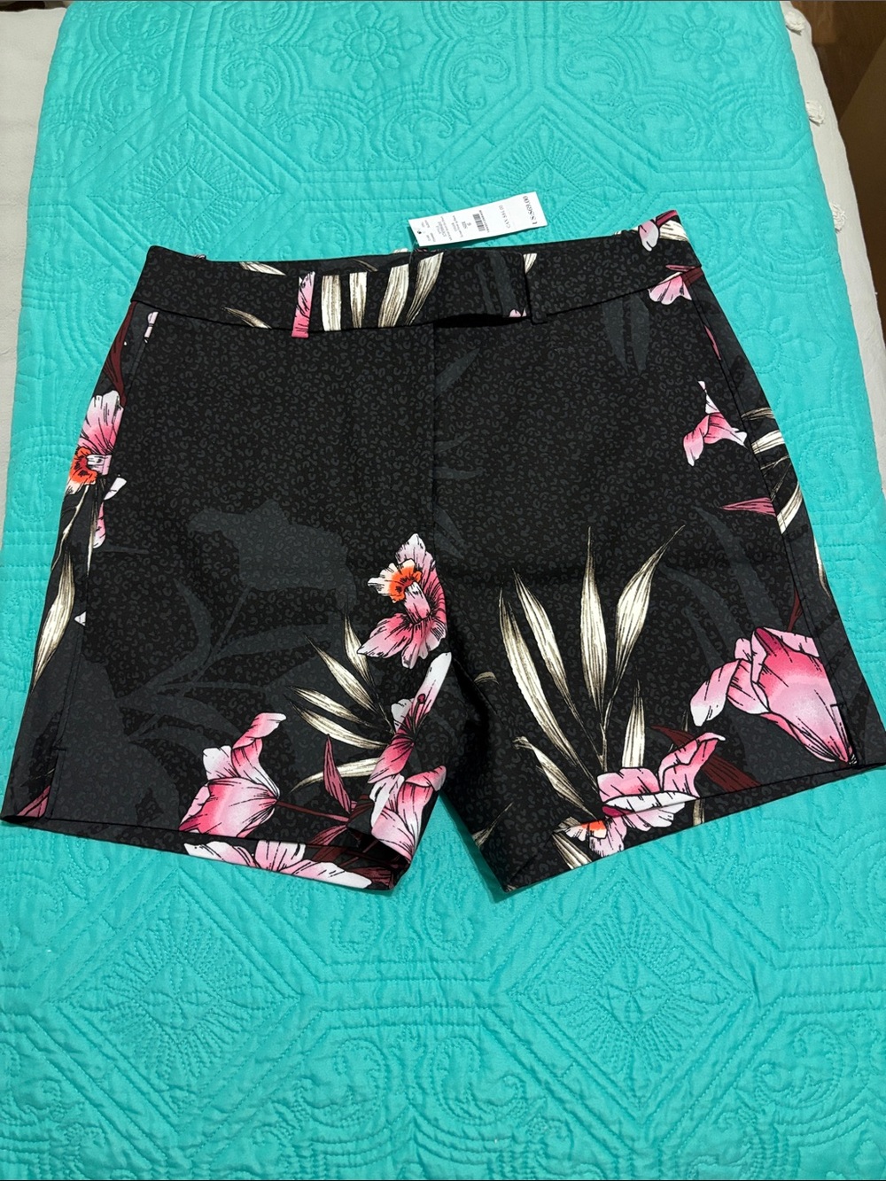 White House Black Market Black Floral Print Women’s Shorts with Pink Accents
